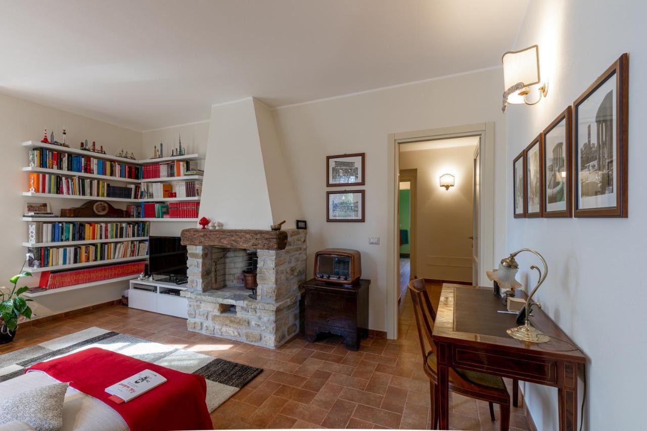 Altra Meta B&B Gubbio Extérieur photo