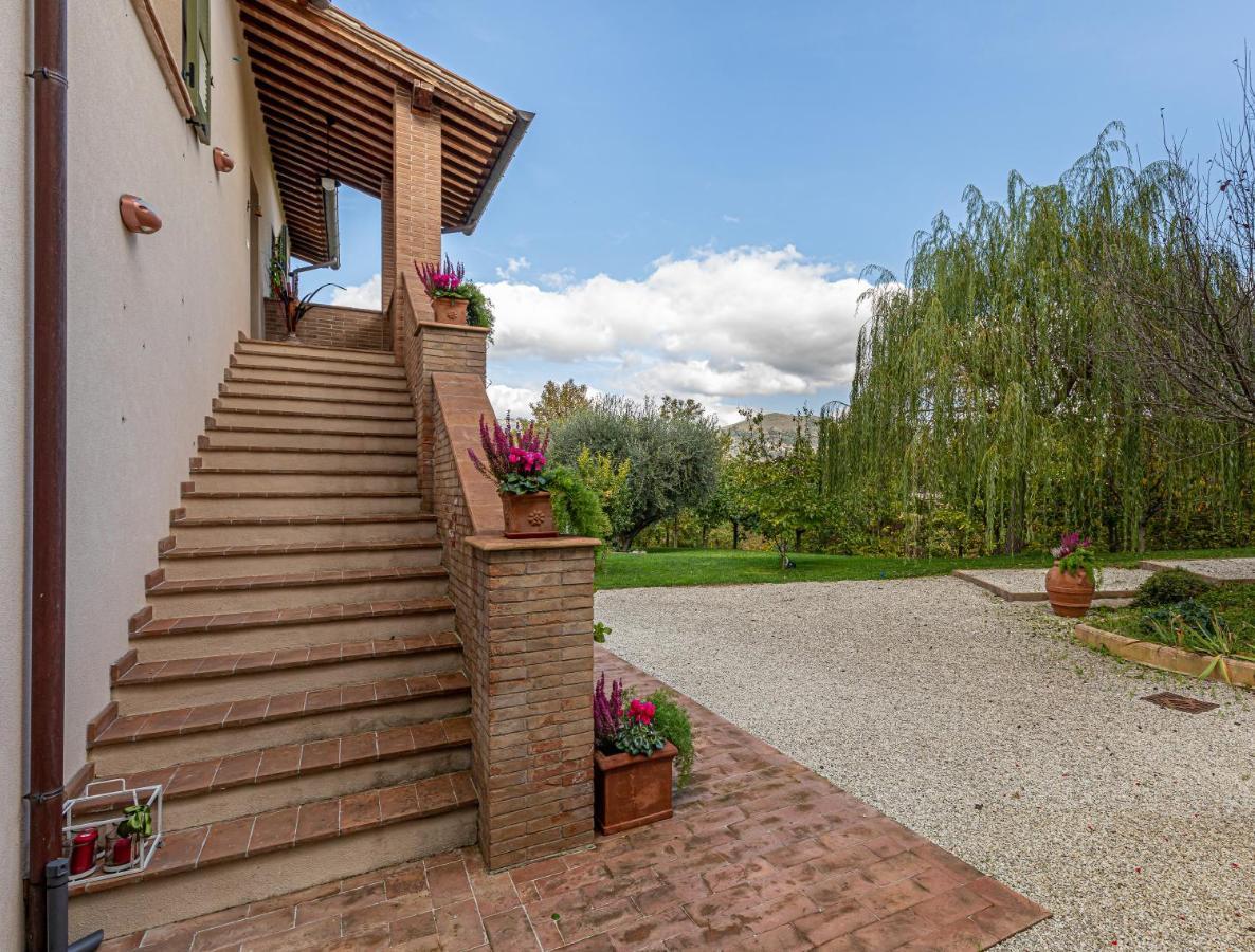 Altra Meta B&B Gubbio Extérieur photo