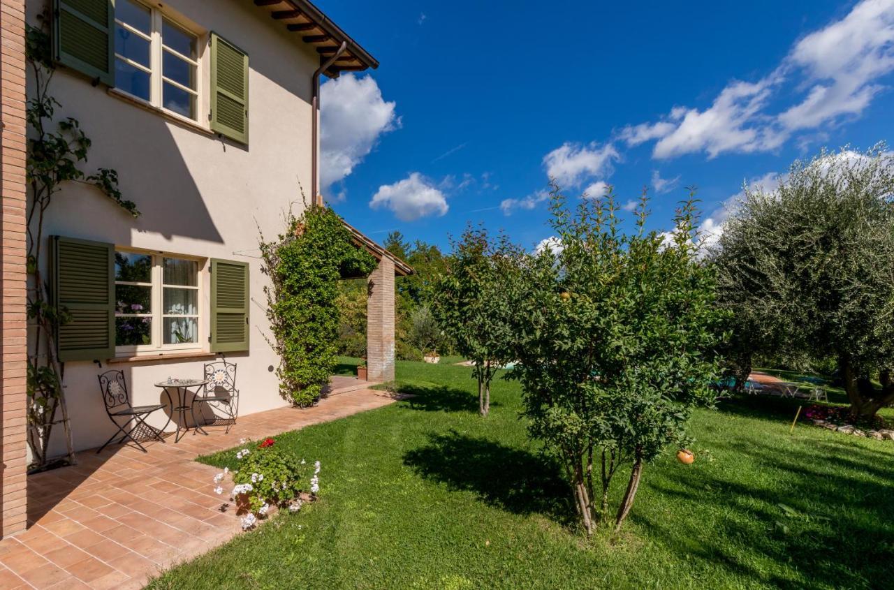 Altra Meta B&B Gubbio Extérieur photo