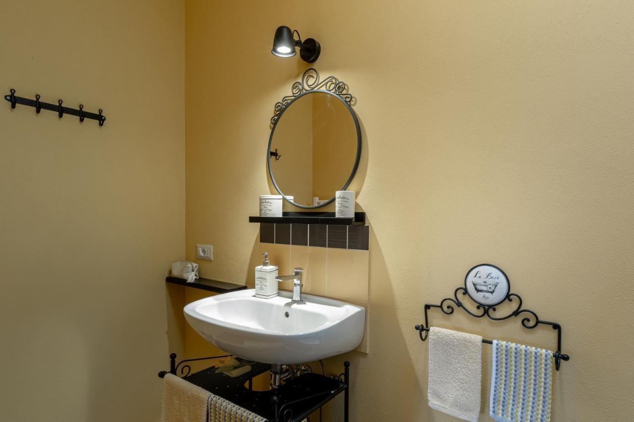 Altra Meta B&B Gubbio Extérieur photo